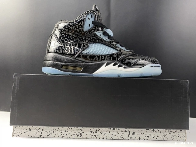 633068-010 Doernbecher AIR Retro 5 Jordan 0807